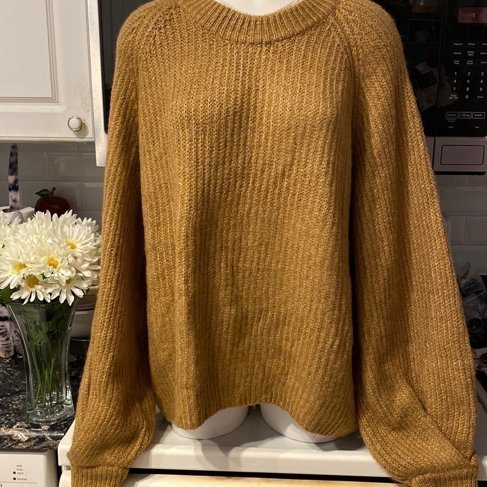 a womens Scoop casual solid gold balloon sleeve regular size pullover sweater XL